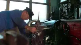 Remise en route d'un 6 cylindres de Citroën 15/6 de 1953