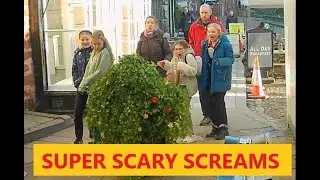 Super Scary Screams. Bushman Prank.