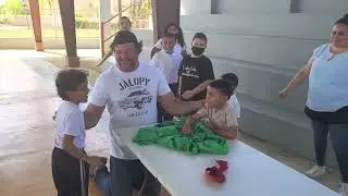 kids freedom armwrestling - Puerto Rico