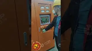 Hydraulic tilting metals induction melting furnace