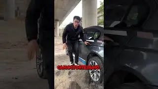How to get out of a ditch without a tow truck? 