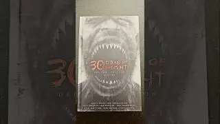A look between the covers! 30 Days of Night Deluxe Edition Book 2 Steve Niles #idw  #vampire #fright