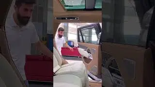 Full option Range Rover SV 2023