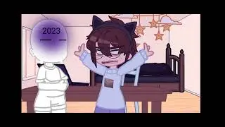—[18:07]//простите что опоздала с поздравлением!! :") просто телефон забыла у бабушки дома :""") хех