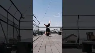 Dancing in Kyoto, Japan 🇯🇵 #dance #dancevideo #contemporarydance #jujupage1 #acrobatics #danceshorts