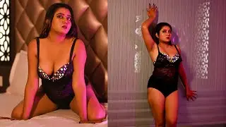 Hot moves on the Bed ft. PUJA