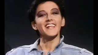 Mecano (1988) - Los Amantes -  Mujer contra Mujer - No hay marcha en Nueva York