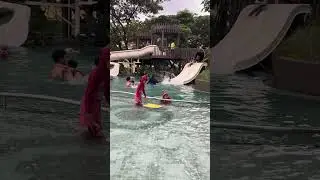 Berenang…. Di Resinda Hotel Karawang