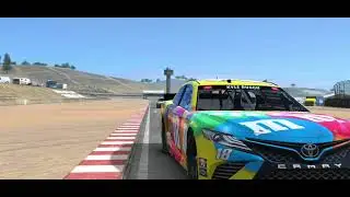 Real Racing 3 - Toyota Camry (2021) Nascar - 4 laps of Laguna Seca