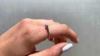 טבעת יהלומים שחורים עדינה NINA