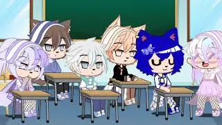 las voces de los cantantes en clase "gacha club" parte 1 UwU
