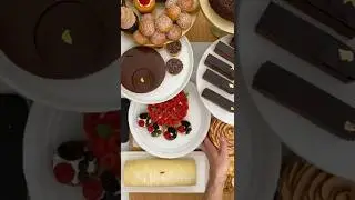 12 Cremas • Cremes • Creams