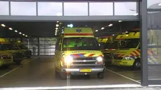 Ambulance 15-112 (oude)  in Den Haag met Spoed vanaf post Laak