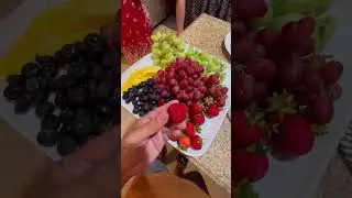 LET’S HAVE SOME FRUITS 😋 #shortsfeed #trending #fruit #healthyfood #yummy #shorts