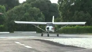 Academia De Aviacion Deportiva -- Innova de Colombia