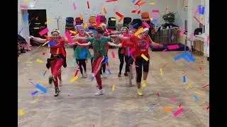 Zumba - Jingle Bells - Gwen Stefani