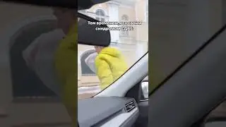 Парень делает предложение девушке. Попросили друзей снять это: 