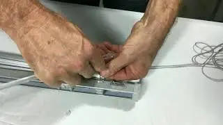 How to Fix a Venetian Blind That Won't Tilt