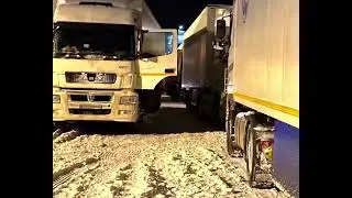 ТАКОЙ ОГРОМНОЙ ПРОБКИ НЕ БЫЛО НИКОГДА РЦ Х5 БОГОРОДСК   !!!!