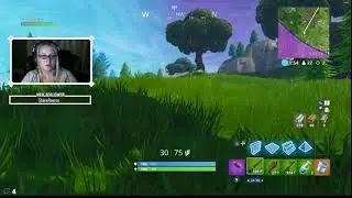 Fortnite Lady Gamer - Solo Win!!! HYPE!