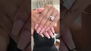 Sometimes I just want my nails very demure, very cutesy 💅🏾