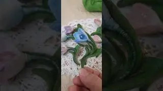 Весенний цветок🌷брошь ручной работы