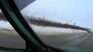 На дороге каша, температура ноль, быстро ехал,   итог в кювете