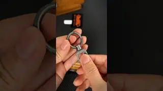KeyUnity KA36M/L Titanium D Shaped Keychain 