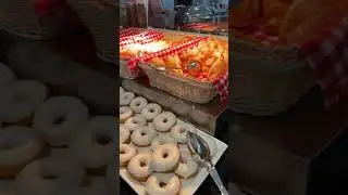 Breakfat Buffet | Premier Inn Hotel Dubai | English Breakfast | Samia's Kitchen | #shorts