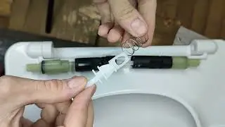 ✅ How to disassemble a toilet mug Closer Microlift Toilet lid falls Toilet repair ✅