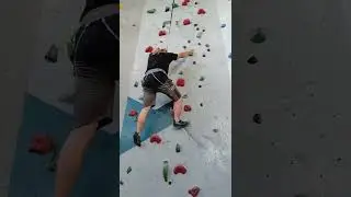 Top roping in Oslo green crimpy/pinchy autobelay (6B)