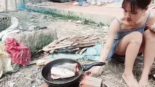 Single Mom cooking