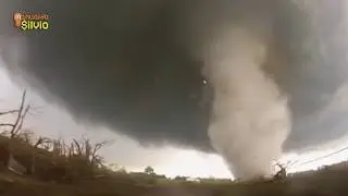 DIFERENÇA ENTRE FURACÃO, TORNADO E CICLONE