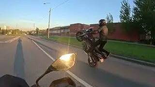 aprilia dorsoduro 750