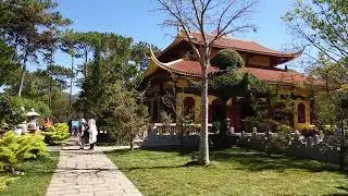 Chuk Lam - Монастырь Чук Лам Тхиенвиен в Далате