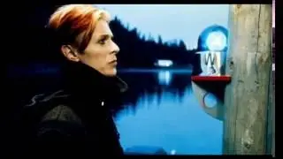 David Bowie - Always Crashing In The Same Car