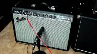 Fender Deluxe Reverb vs Two-Rock Studio Pro 22