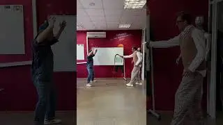 ВНИМАНИЕ! …. Спасибо за внимание😁 #клаунхаус #трюк #юмор