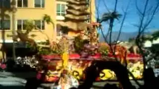 2014 ROSE PARADE: INDONESIA FLOAT