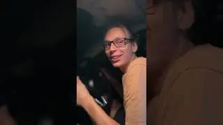 Захар арендовал тачку