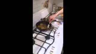 Vitor_Aldo the Jose_Aldo | Готовка мяса в 6 утра.