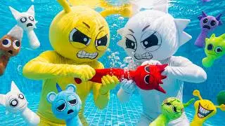 Wenda vs Simon: Who Can Save More Sprunki in the Pool? 🏊