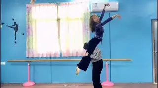 Most elegant lift&carry move ever