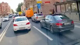 Этот Персонаж был слишком уверен в себе и вот, что из этого вышло.