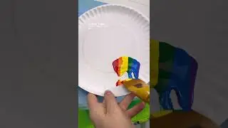 How to paint a one stroke rainbow! 🎨🤯 