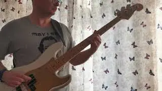 Bass Cover of Radio Friendly Unit Shifter (1993) By Nirvana (Live and Loud)