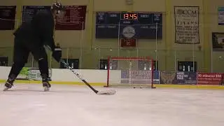 Hockey Snipes on ice True Xc9 ACF 85 flex Ovechkin curve