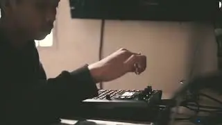 Making a Beat on the SP 404 Mk2 - Daily Pocket Beats