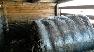 How to Best Store Hay Outdoors