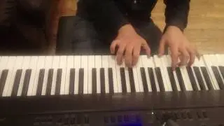 Guy learns piano in a day and plays stay with me how amazing!